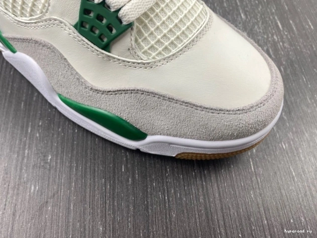 Air Jordan SB 4 Nike x Pine Green DR5415-103 0729